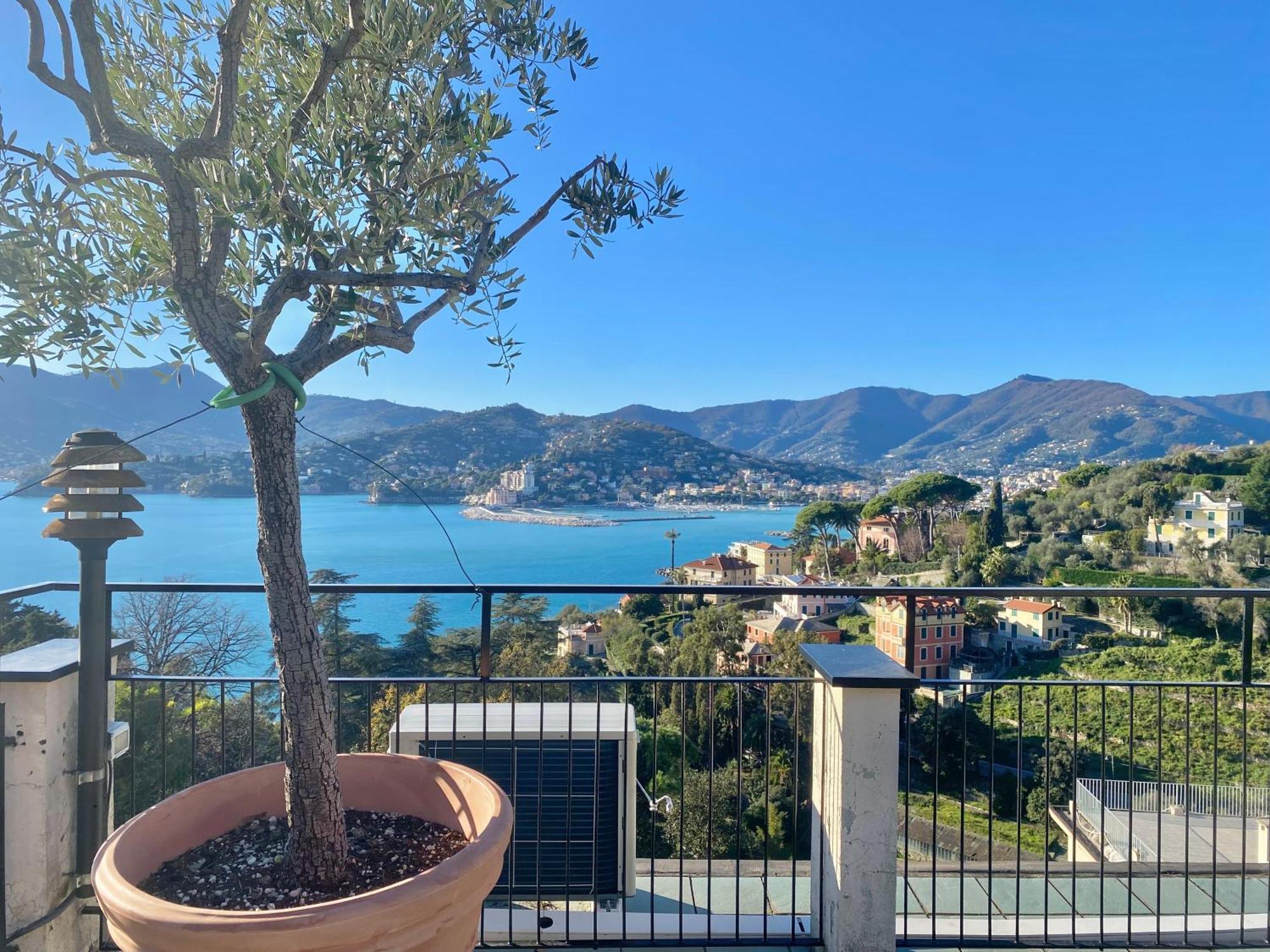 Welcome Riviera - Paradiso 12-Ultimo Restauro Nel 2025-Vista Mare Stupenda-Balcone Con Vista Meravigliosa Piu' Terrazza Solarium Sovrastante Di 70 Mq Esterna Rapallo Extérieur photo